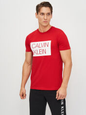 Акція на Футболка бавовняна довга чоловіча Calvin Klein Jeans 10741.4 S Червона від Rozetka