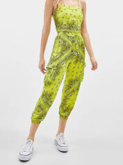 Акція на Штани жіночі Bershka XAZ228695NIXB S Салатові від Rozetka