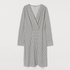 Акція на Сукня коротка жіноча H&M 0923522 XS Біла від Rozetka