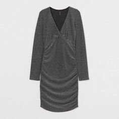 Акція на Сукня коротка жіноча H&M 0928254 XXS Срібна від Rozetka