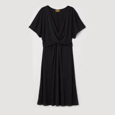 Акція на Сукня коротка літня жіноча H&M 0642960_черн._02 32 Чорна від Rozetka