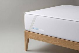 Акція на Наматрацник U-tek Protect Водонепроникний з резинками по кутах 140x190 см від Rozetka