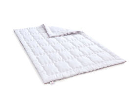 Акция на Демисезонное антиаллергенное одеяло 1310 DeLuxe EcoSilk Hand made Mirson 140х205 см вес 650 г от Podushka