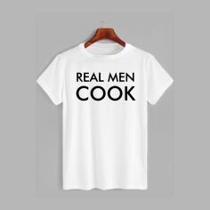 Акція на Футболка бавовняна довга чоловіча Likey Real men cook M150-0510 3XL Біла від Rozetka
