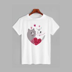 Акція на Футболка бавовняна довга чоловіча Likey Пара милих закоханих котиків M150-1224 XS Біла від Rozetka
