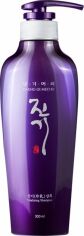Акция на Регенеруючий шампунь Daeng Gi Meo Ri Vitalizing Shampoo 300 мл от Rozetka