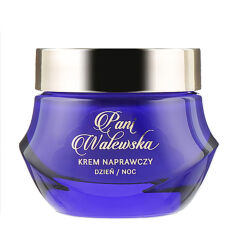 Акція на Відновлювальний крем для обличчя Pani Walewska Classic Repair Cream з екстрактом чорних перлів, 50 мл від Eva