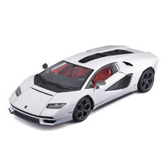 Акция на Автомодель Bburago Lamborghini Countach LPI 800-4 біла 1:24 (18-21102) от Будинок іграшок
