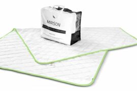 Акция на Ковдра антиалергенна MirSon EcoSilk 001 літо 220x240 см от Rozetka