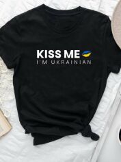 Акция на Футболка жіноча Love&Live Kiss Me! I am Ukrainian! LLP03081 XS Чорна от Rozetka