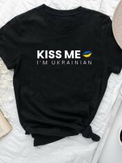 Акция на Футболка жіноча Love&Live Kiss Me! I am Ukrainian! LLP03081 XXL Чорна от Rozetka