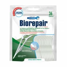 Акція на Флосер з тримачем Biorepair Oral Care Pro, насичений гідроксіапатитом, 36 шт від Eva