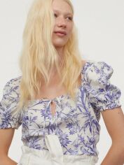 Акція на Блузка жіноча H&M XAZ371470HRLA XL Молочна із синім від Rozetka