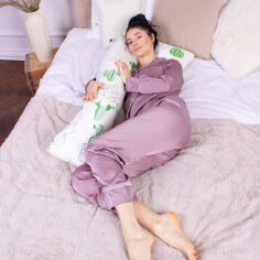 Акция на Подушка для беременных и отдыха Г-образная 8438 Color Line 19-2508 Sabbia White MirSon от Podushka