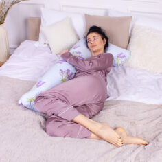 Акция на Подушка для беременных и отдыха Г-образная 8431 Color Line 17-0130 Lavender sea MirSon от Podushka