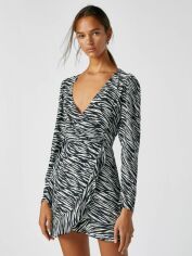 Акція на Плаття на запах коротке жіноче Pull & Bear XAZ378619URVH S Чорне з білим від Rozetka