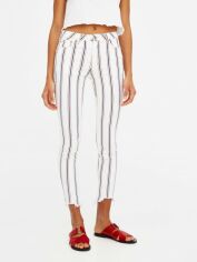 Акція на Джинси Skinny жіночі Pull & Bear XAZ190057KQRY 32 Білі від Rozetka