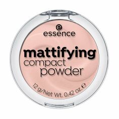 Акція на Матувальна компактна пудра для обличчя Essence Mattifying Compact Powder 10 Light Beige, 12 г від Eva