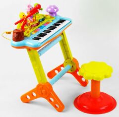 Акція на Детский синтезатор-пианино "Hola" работает от сети 220V, мелодии, микрофон, подсветка, стульчик (63280) від Stylus