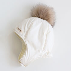 Акция на Дитяча зимова шапка з помпоном MagBaby Pooh 104409 42-46 Молочна от Rozetka