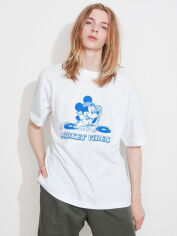 Акція на Футболка бавовняна довга чоловіча UNIQLO 106359560 XL Біла з принтом від Rozetka