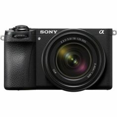 Акция на Фотоаппарат SONY Alpha a6700 + E 18-135 mm f/3.5-5.6 OSS (ILCE6700MB.CEC) от MOYO